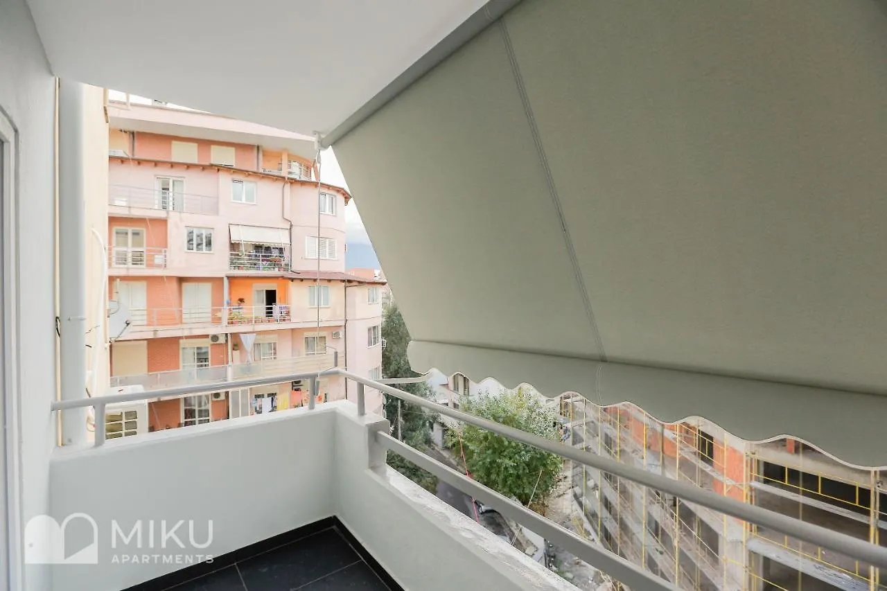 Miku Apartment - Lux 2Bd Apartment At City Center Tirana