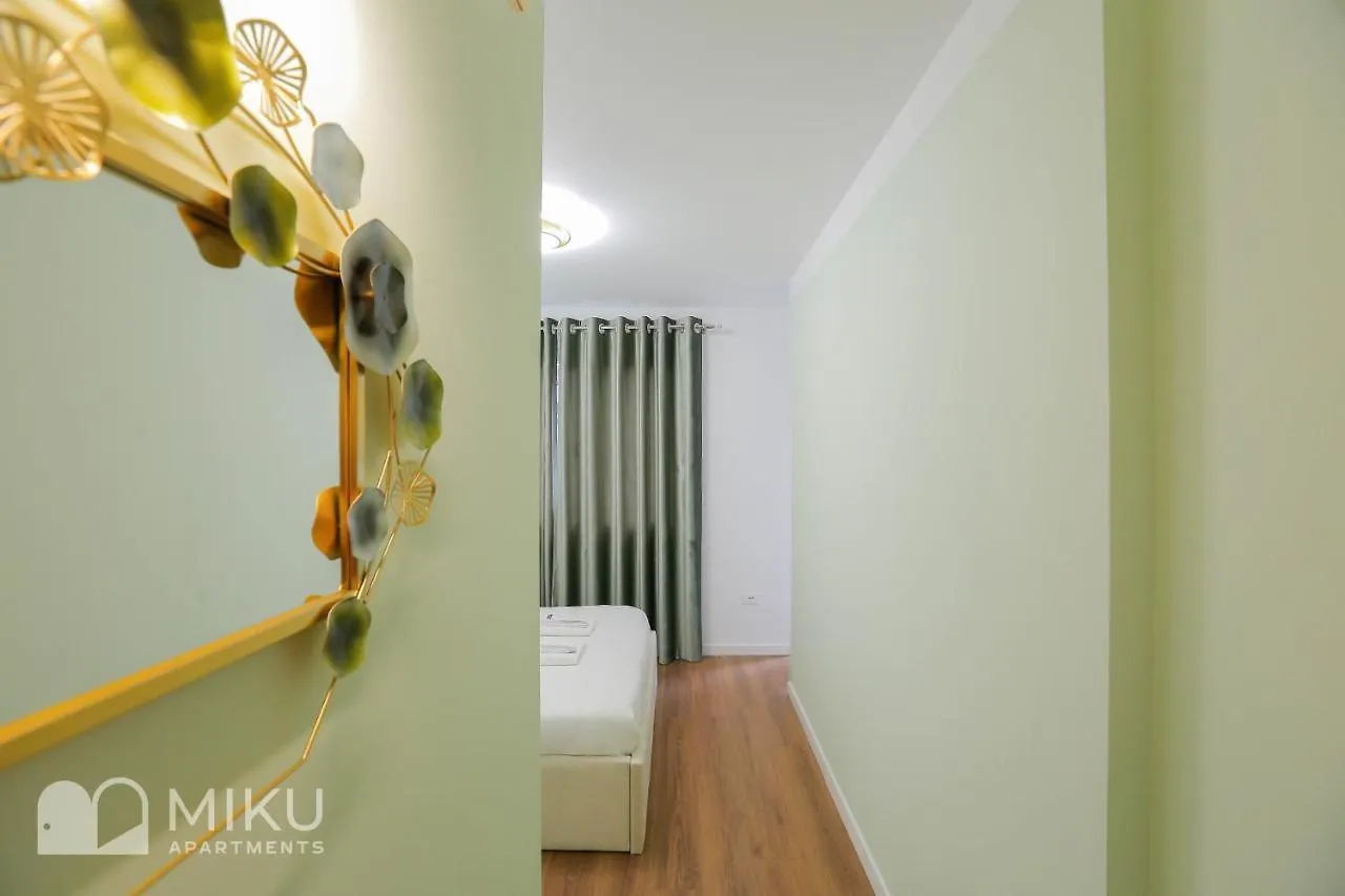 Miku Apartment - Lux 2Bd Apartment At City Center Tirana Albania