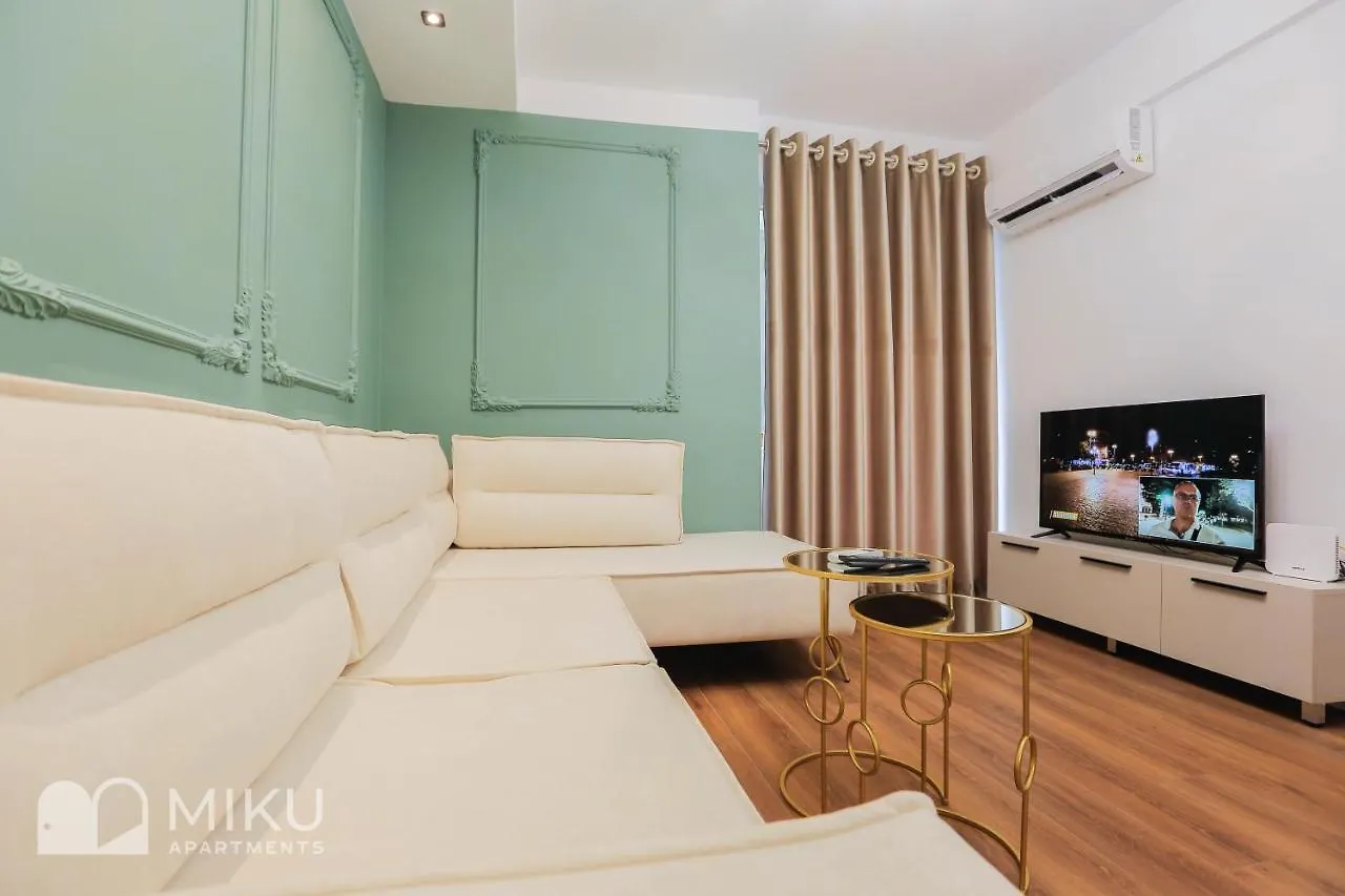 Miku Apartment - Lux 2Bd Apartment At City Center Tirana